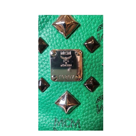 MCM Stark Backpack - Picture 8 of 12